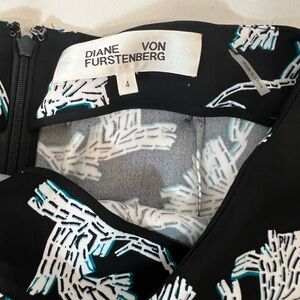 Diane Von Furstenbrug skirt